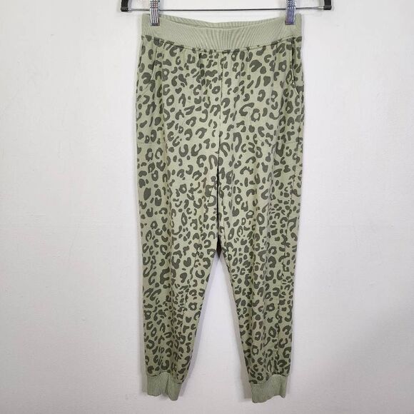 D&Co Active Green Leopard Print Lounge Set Size XS XXS Green Matching Set - Picture 5 of 10